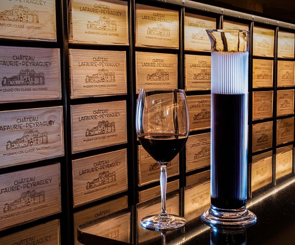 &quot;100 Points&quot; Le Cylindre Decanter